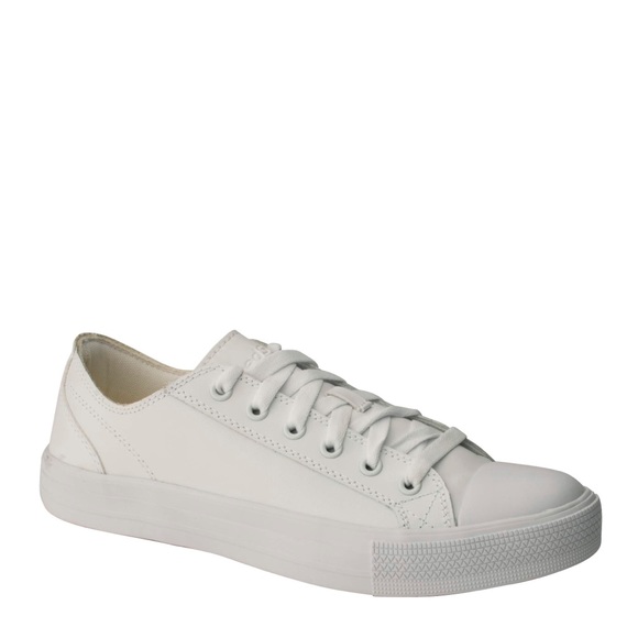 women's slip resistant shoes size 12